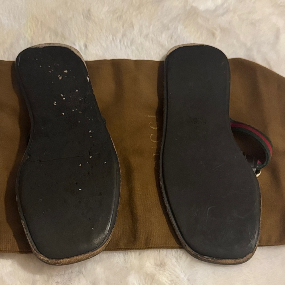 Gucci Black Flip Flops with Gold Logo - Picture 10 of 14